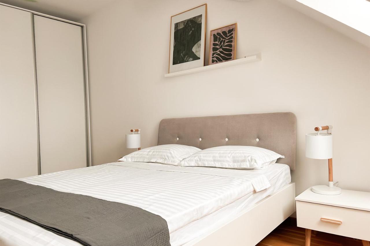 Downtown C22 Apartment Букурещ Екстериор снимка
